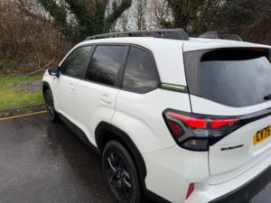 2025 Subaru Forester 2.0 I E-Boxer Field Lineartronic 4WD Euro 6 (s/s) 5dr in White — image 6