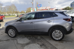 2018 Vauxhall Grandland X 1.2 Turbo Sport Nav in Grey — image 5