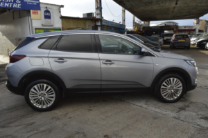 2018 Vauxhall Grandland X 1.2 Turbo Sport Nav in Grey — image 6