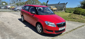 2012 Skoda Fabia 1.6 Tdi S in Red — image 4
