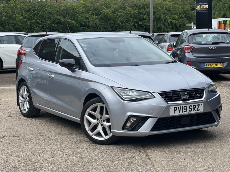 2019 SEAT Ibiza 1.0 Mpi Fr in Silver — image 1
