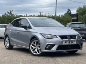 2019 SEAT Ibiza 1.0 Mpi Fr in Silver — image 2