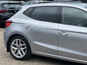 2019 SEAT Ibiza 1.0 Mpi Fr in Silver — image 6
