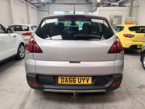 2016 Peugeot 3008 1.6 Bluehdi Active in Silver — image 5