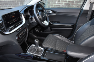 2024 Kia Ceed 1.5 T-Gdi 3 Sportswagon 5dr Petrol Manual Euro 6 (s/s) (138 Bhp) in White — image 5