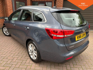 2016 Kia Ceed 1.6 Crdi 2 Sportswagon Euro 6 (s/s) 5dr in Blue — image 3