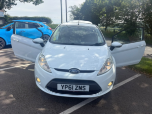 2011 Ford Fiesta 1.3 Zetec in White — image 2