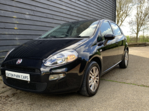 2017 Fiat Punto 1.2 Punto 5-Door 1.2 8v 69hp Pop+ Hatchback (2012 - 2018) in Black — image 2
