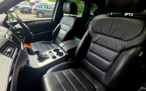 2013 Volkswagen Touareg 3.0 Tdi V6 Bluemotion Tech R-Line in White — image 4