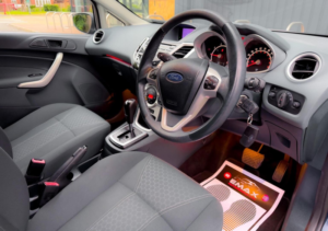 2011 Ford Fiesta 1.4 Titanium 5dr in Blue — image 3