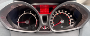 2011 Ford Fiesta 1.4 Titanium 5dr in Blue — image 5