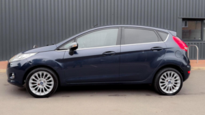 2011 Ford Fiesta 1.4 Titanium 5dr in Blue — image 6