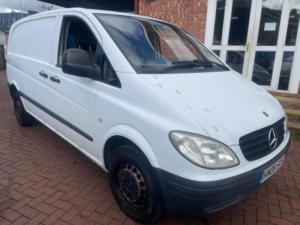 2008 Mercedes-Benz Vito 2.1 111cdi Compact Panel Van Swb 5dr in White — image 1