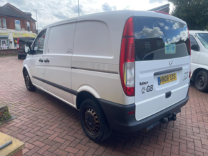 2008 Mercedes-Benz Vito 2.1 111cdi Compact Panel Van Swb 5dr in White — image 3