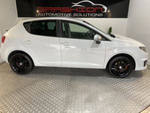 2011 SEAT Ibiza 2.0 Tdi Cr Fr in White — image 5