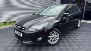 2013 Ford Focus 1.6 Titanium Powershift Euro 5 5dr in Black — image 4