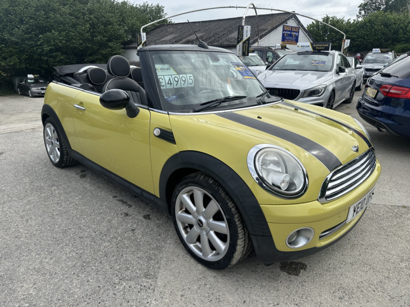 2010 MINI Convertible 1.6 Cooper Convertible in Yellow — image 1
