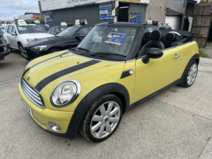 2010 MINI Convertible 1.6 Cooper Convertible in Yellow — image 4