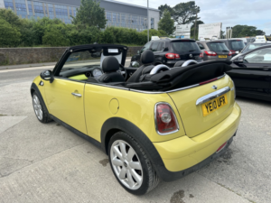 2010 MINI Convertible 1.6 Cooper Convertible in Yellow — image 6