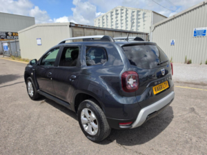 2019 Dacia Duster 1.6 Sce Comfort Euro 6 (s/s) 5dr in Grey — image 4