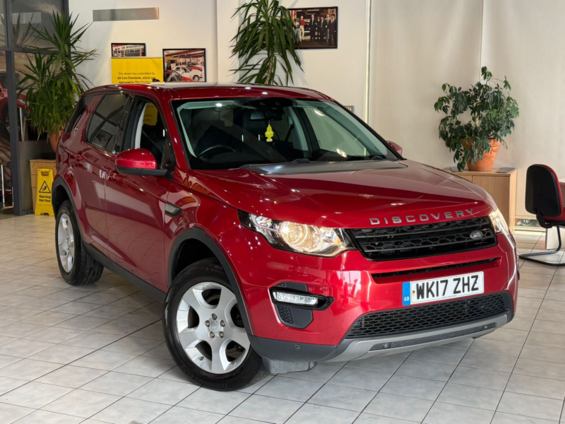 2017 Land Rover Discovery Sport 2.0 Td4 Se Tech in Red — image 1