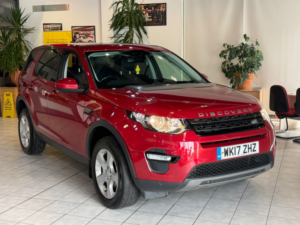 2017 Land Rover Discovery Sport 2.0 Td4 Se Tech in Red — image 3