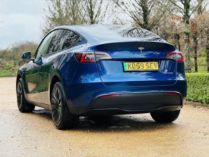 2023 Tesla Model Y (dual Motor) Long Range Auto 4wde 5dr in Blue — image 6
