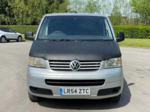 2004 Volkswagen Transporter 2.5 Tdi T32 Fwd L3 4dr in Silver — image 2