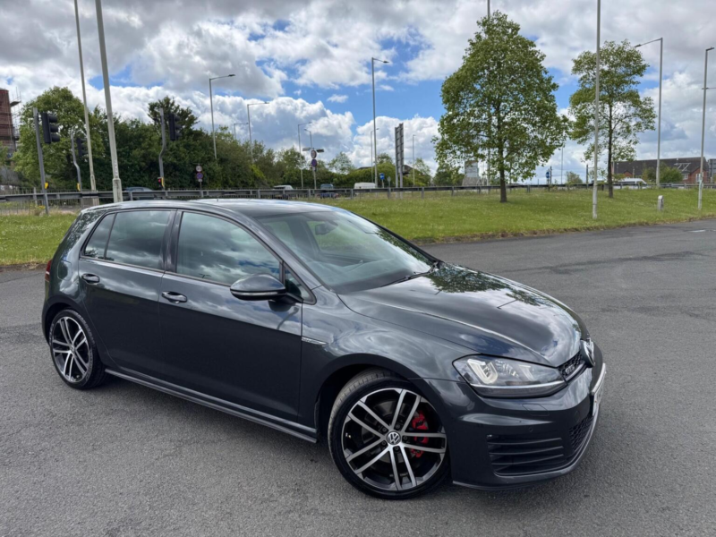 2016 Volkswagen Golf 2.0 Tdi Bluemotion Tech Gtd Euro 6 (s/s) 5dr in Grey — image 1