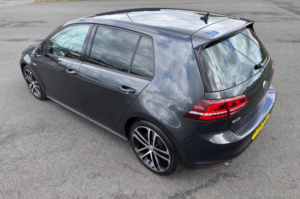 2016 Volkswagen Golf 2.0 Tdi Bluemotion Tech Gtd Euro 6 (s/s) 5dr in Grey — image 2