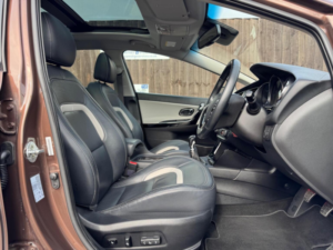 2015 Kia Ceed 1.6 Crdi Ecodynamics 4 Tech Euro 5 (s/s) 5dr in Brown — image 3
