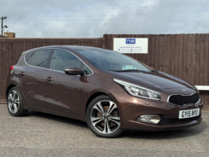 2015 Kia Ceed 1.6 Crdi Ecodynamics 4 Tech Euro 5 (s/s) 5dr in Brown — image 5