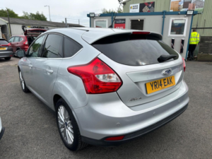 2014 Ford Focus 1.6 Tdci Zetec Navigator Euro 5 (s/s) 5dr in Silver — image 4