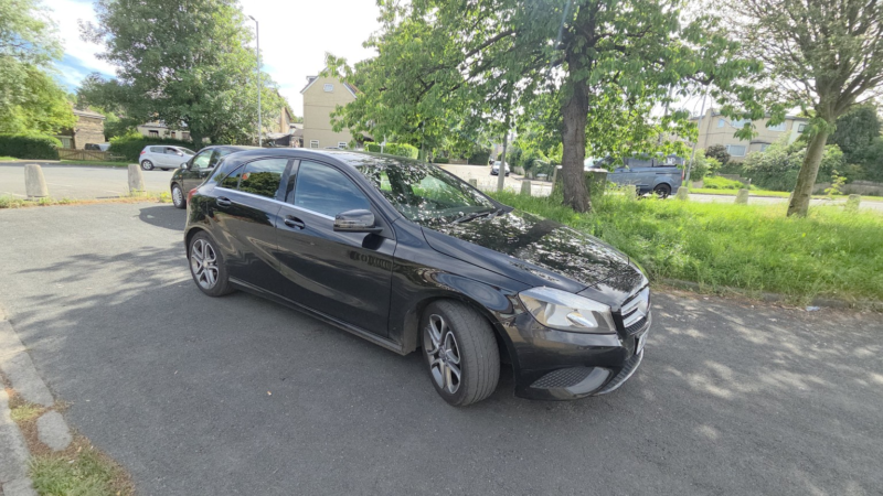 2015 Mercedes-Benz A Class 2.1 A200 Cdi Sport in Black — image 1