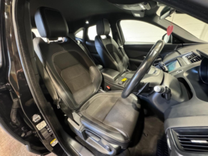2018 Jaguar E-Pace 2.0 D150 R-Dynamic Auto AWD Euro 6 (s/s) 5dr in Black — image 3