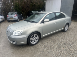 2005 Toyota Avensis