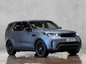 2019 Land Rover Discovery 2.0 Sd4 Hse Auto 4WD Euro 6 (s/s) 5dr in Blue — image 3