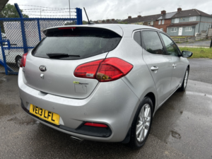 2013 Kia Ceed 1.6 Crdi Ecodynamics 3 in Silver — image 4