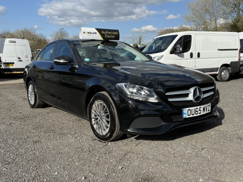 2015 Mercedes-Benz C Class 2.1 C220d Se in Black — image 1