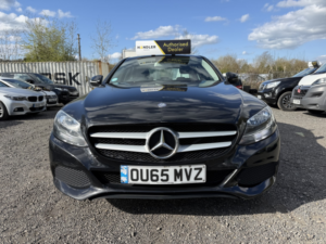 2015 Mercedes-Benz C Class 2.1 C220d Se in Black — image 2