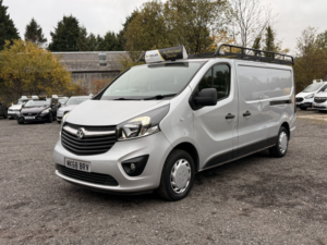 2018 Vauxhall Vivaro 1.6 Cdti 2900 Biturbo Ecotec Sportive in Silver — image 3