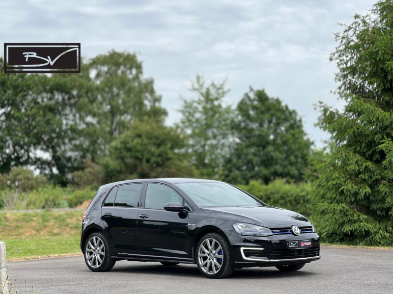 2016 Volkswagen Golf 1.4 Tsi Gte DSG Euro 6 (s/s) 5dr in Black — image 1