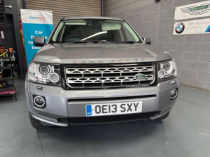 2013 Land Rover Freelander 2 2.2 Sd4 Hse Lux Commandshift 4WD Euro 5 5dr in Grey — image 2