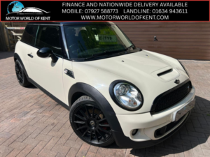 2011 MINI Hatch