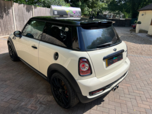 2011 MINI Hatch 1.6 Cooper S Hatch in White — image 5