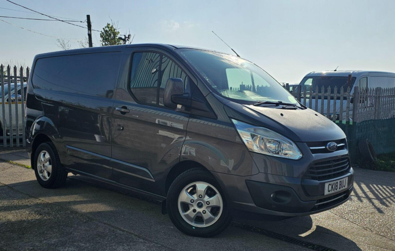 2018 Ford Transit Custom 2.0 Tdci 270 Limited L1 H1 5dr in Grey — image 1