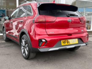 2019 Kia Niro 1.6 Gdi 3 Dct Euro 6 (s/s) 5dr in Red — image 2