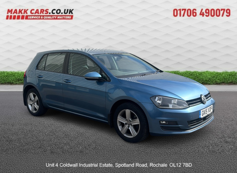 2015 Volkswagen Golf 1.4 Tsi Bluemotion Tech Match in Blue — image 1