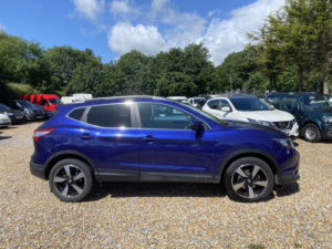 2016 Nissan Qashqai 1.5 Dci N-Connecta in Blue — image 2