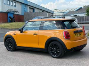 2014 MINI Hatch 1.2 One Euro 6 (s/s) 3dr in Orange — image 6